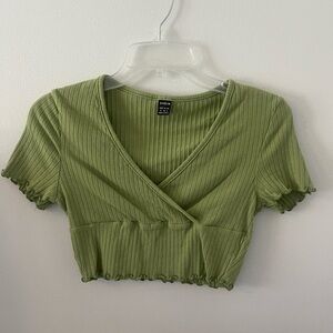 Olive green cropped t shirt